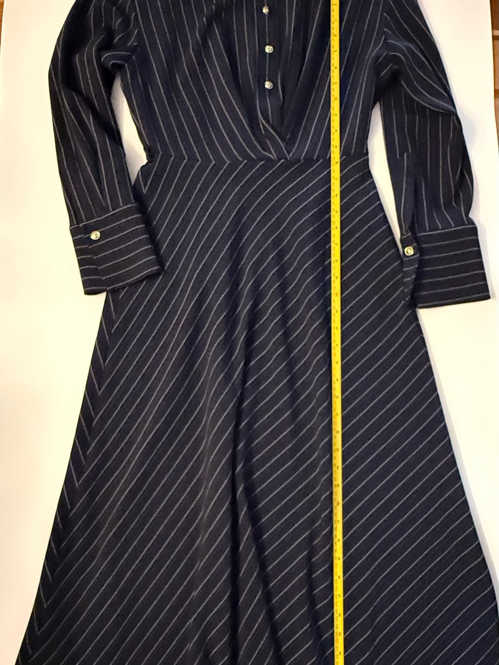 Halston Navy Pinstripe Twist Front Shirt Dress Career Office Midi Size 6 - Picture 14 of 14